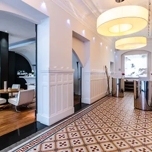 le-grand-balcon-toulouse.midi-pyreneeshotels.com/