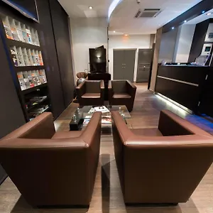 2* Hotel Victor Masse
